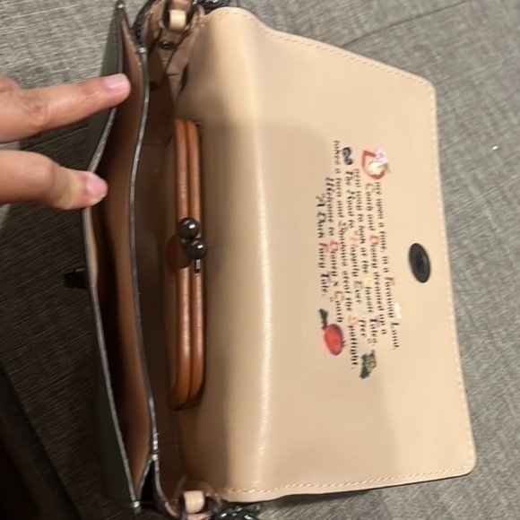 Coach Snow White Purse&Walket - Picture 6 of 16